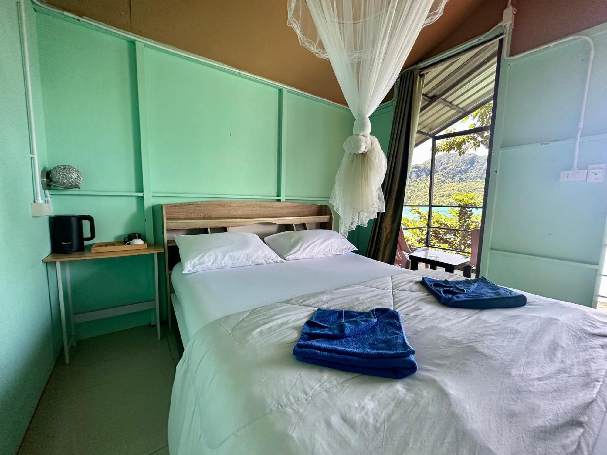 Phi Phi Seaside Bungalow Ngoại thất bức ảnh