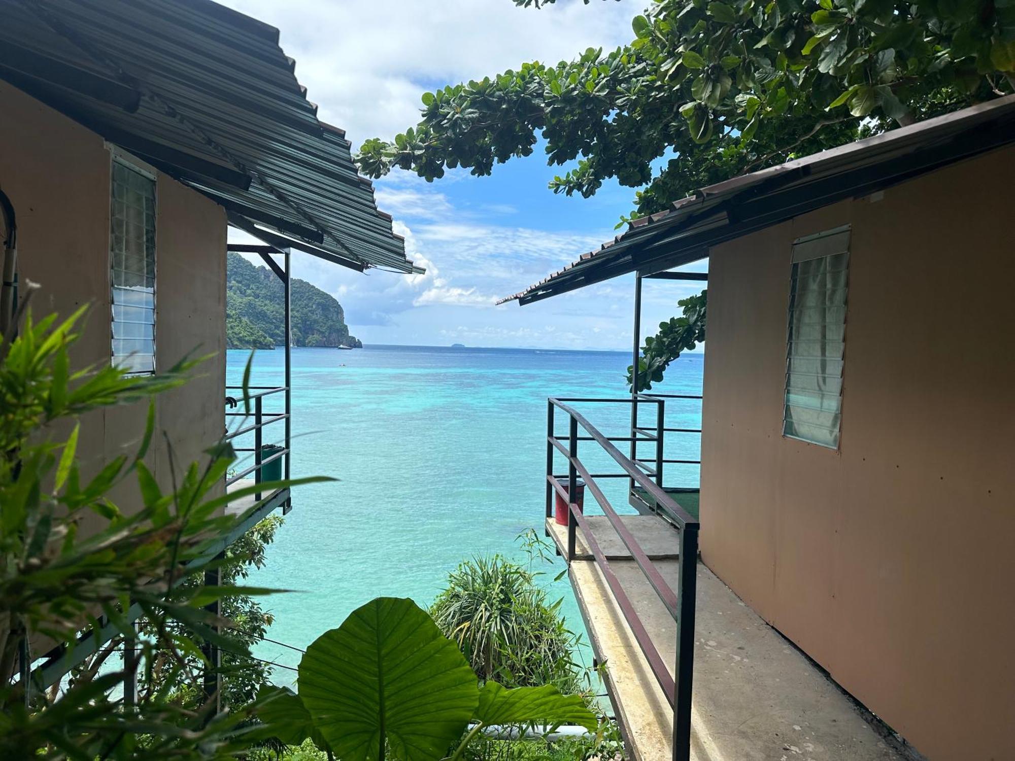 Phi Phi Seaside Bungalow Ngoại thất bức ảnh